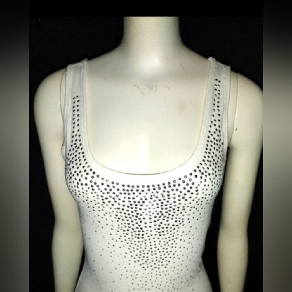 "Isabella Rodriguez" Embellished White Tank Top